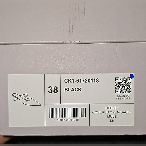 Asymmetric Sculptural Heel Pumps - Picture 3 of 6